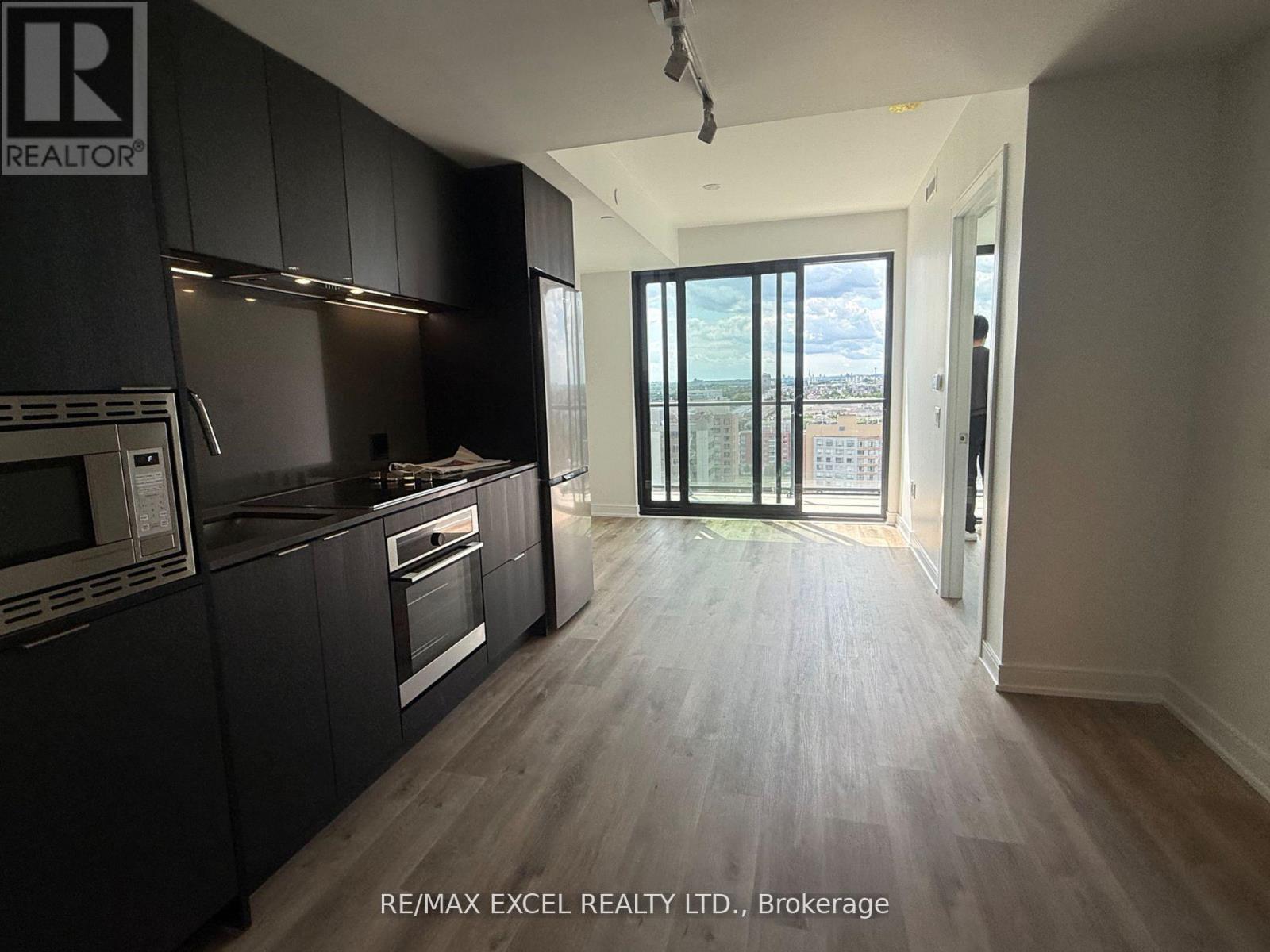 1612 - 3009 Novar Road, Mississauga, Ontario  L5B 0P9 - Photo 3 - W13108214