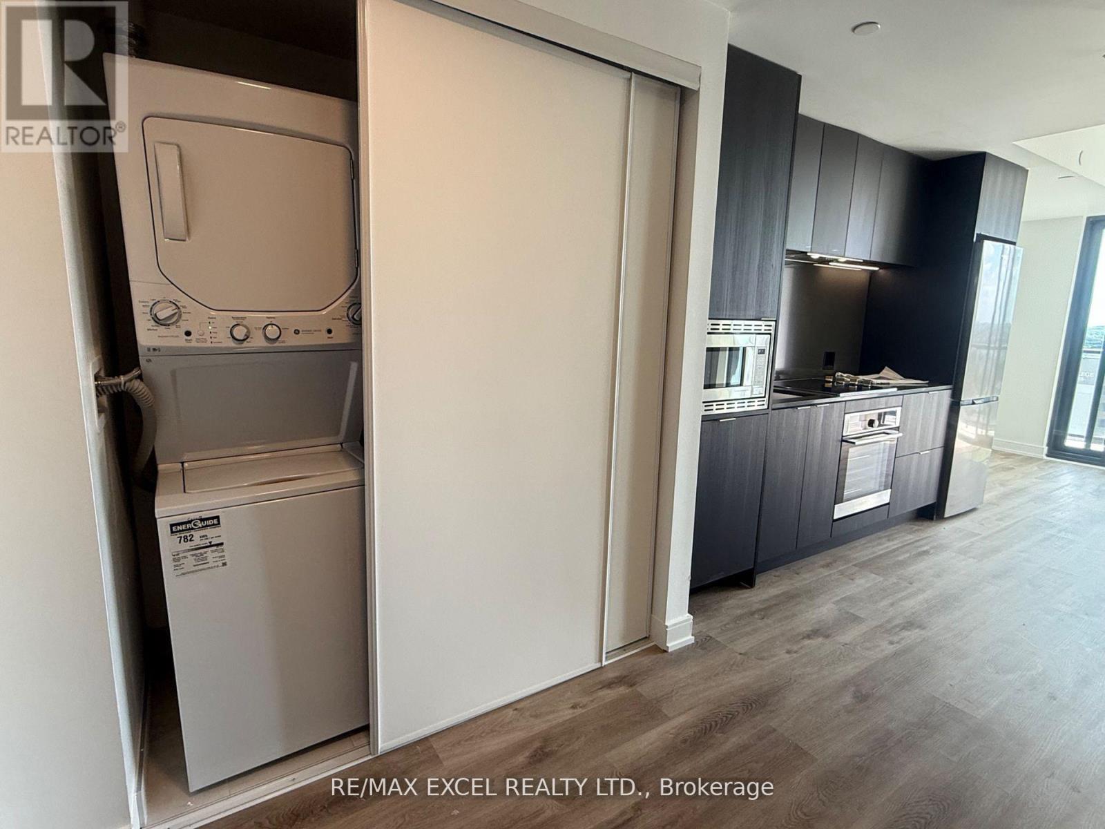 1612 - 3009 Novar Road, Mississauga, Ontario  L5B 0P9 - Photo 4 - W13108214