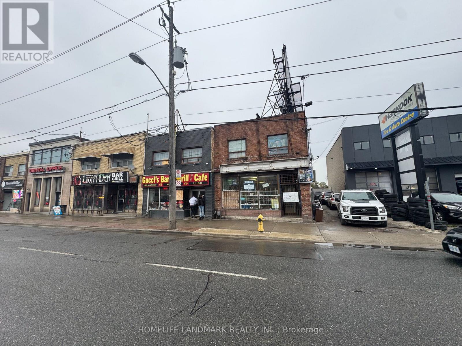 1691 Jane Street, Toronto, Ontario  M9N 2S3 - Photo 2 - W13076206