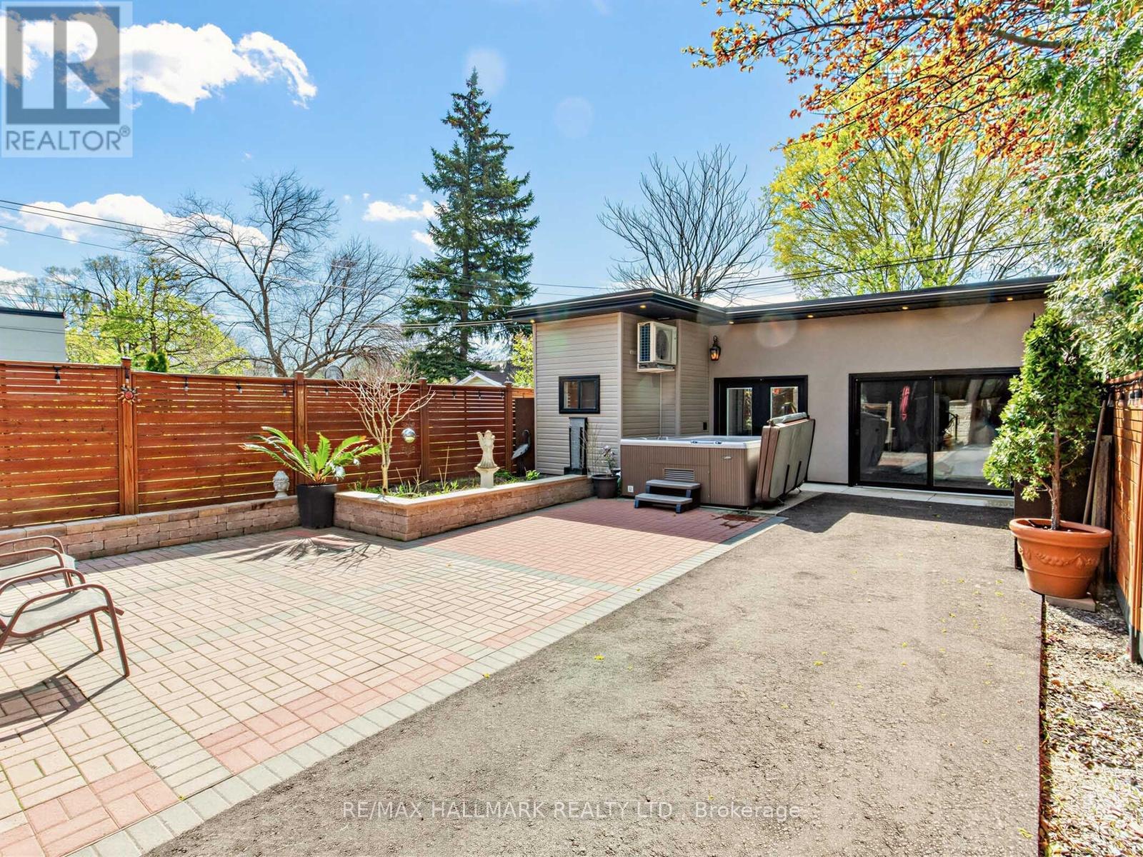 239 Torrens Avenue, Toronto, Ontario  M4J 2P6 - Photo 48 - E13101960