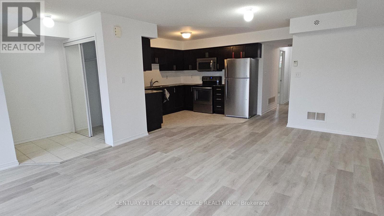 #5 - 2500 Post Road, Oakville, Ontario  L6H 0K1 - Photo 5 - W13108248