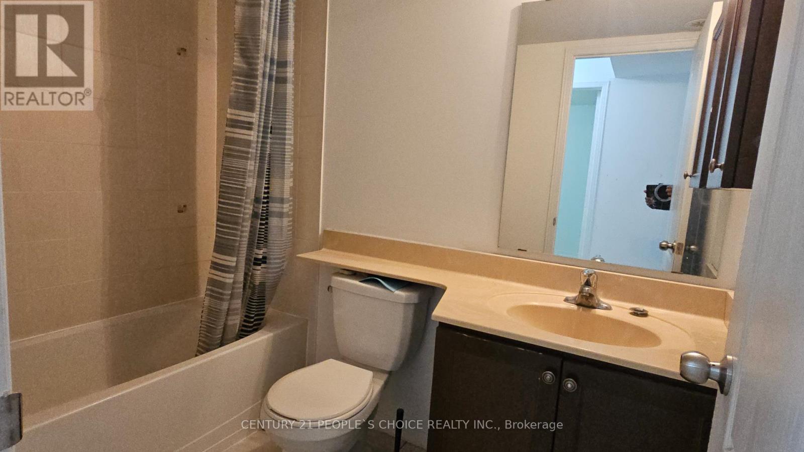 #5 - 2500 Post Road, Oakville, Ontario  L6H 0K1 - Photo 7 - W13108248