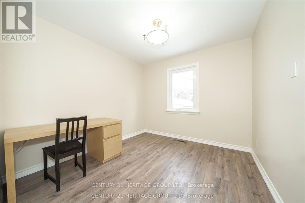 215 Keele Street, Toronto, Ontario  M6P 2K1 - Photo 13 - W13108252