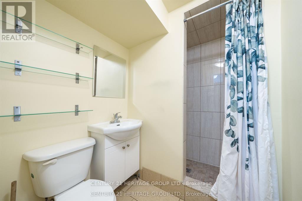 215 Keele Street, Toronto, Ontario  M6P 2K1 - Photo 22 - W13108252