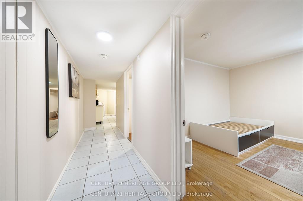 215 Keele Street, Toronto, Ontario  M6P 2K1 - Photo 26 - W13108252