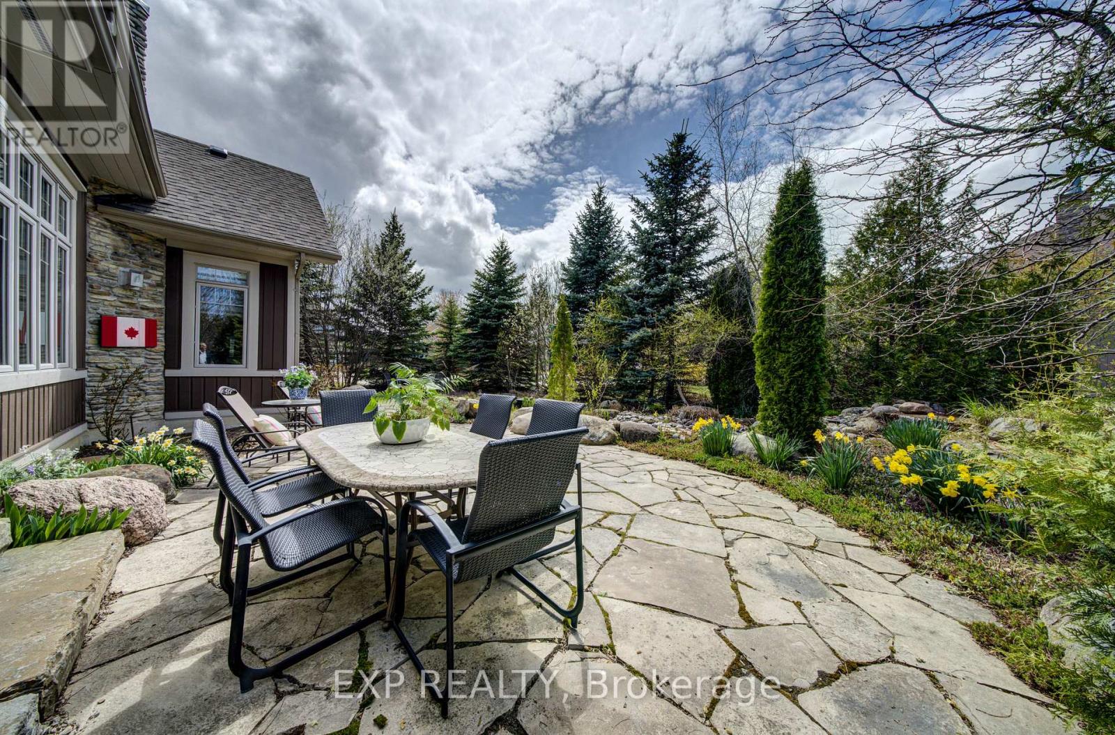 102 Hammond Court, Blue Mountains, Ontario  N0H 2P0 - Photo 5 - X13108242