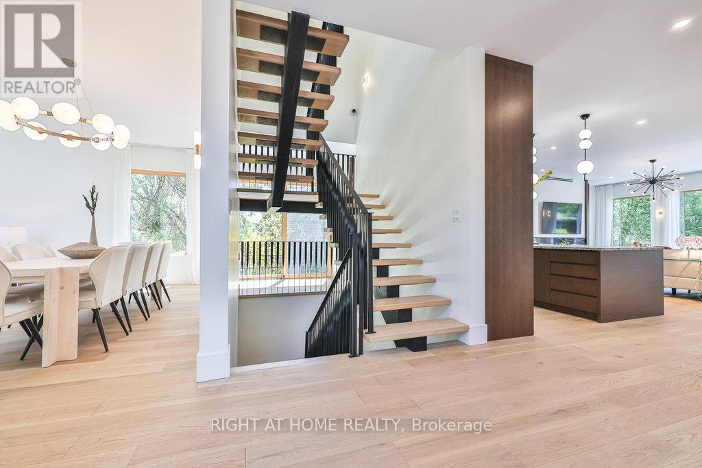 920 Calder Road, Mississauga, Ontario  L5J 2N7 - Photo 7 - W12955648