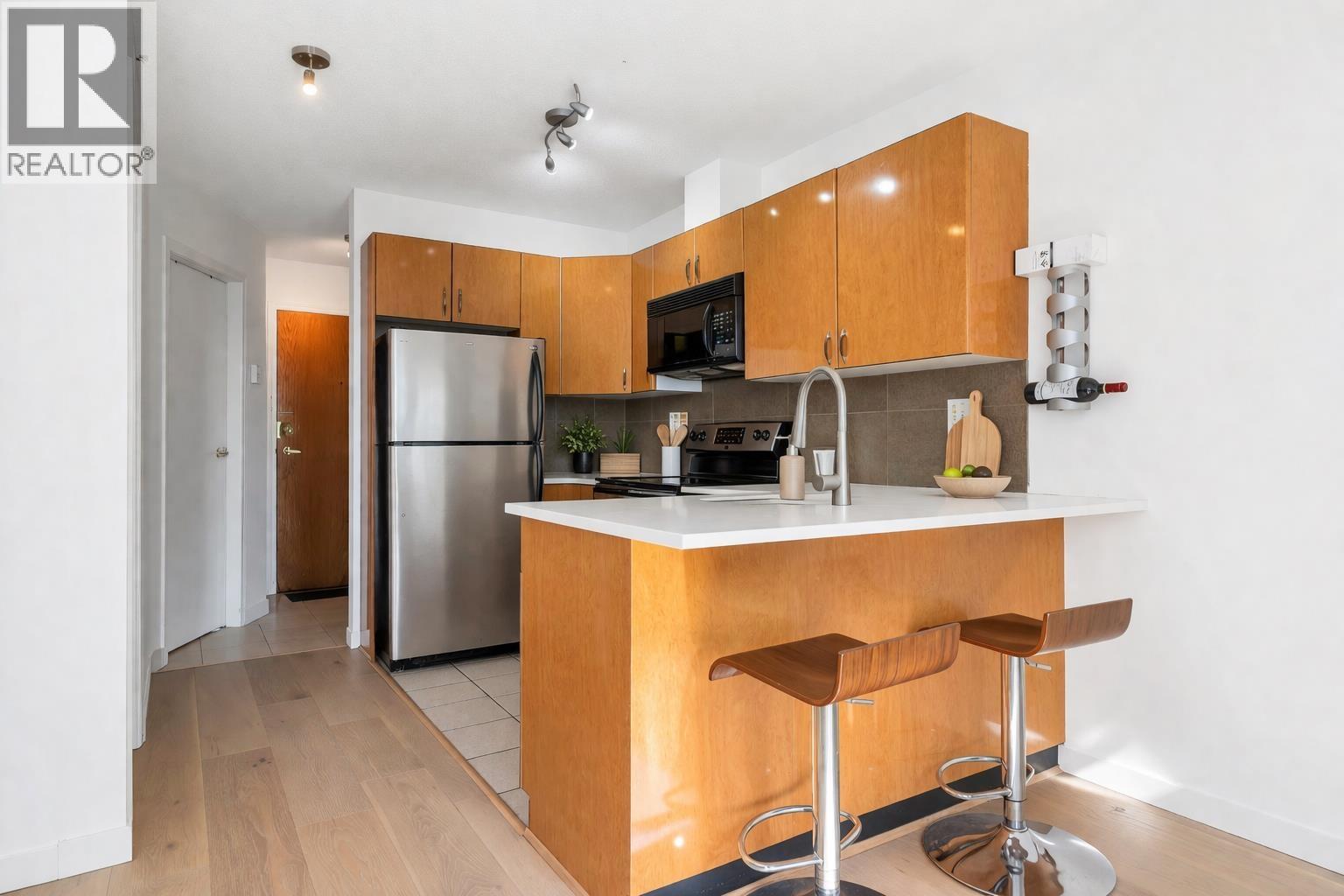 805 939 Homer Street, Vancouver, British Columbia  V6B 2W6 - Photo 2 - R3111191