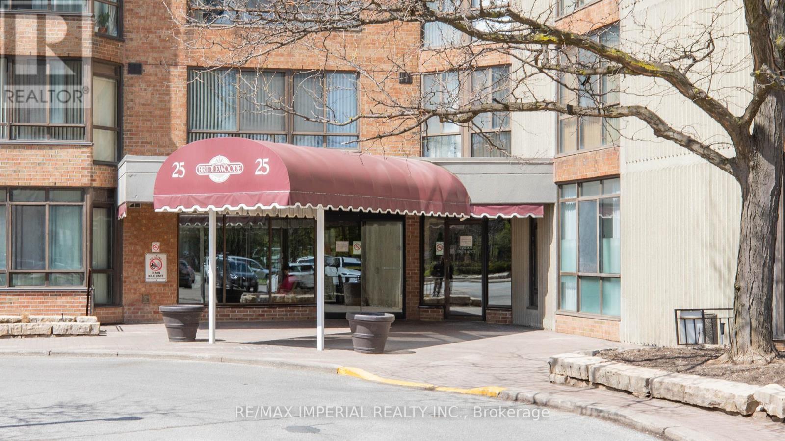 2136 - 25 Bamburgh Circle, Toronto, Ontario  M1W 3W2 - Photo 2 - E13108272