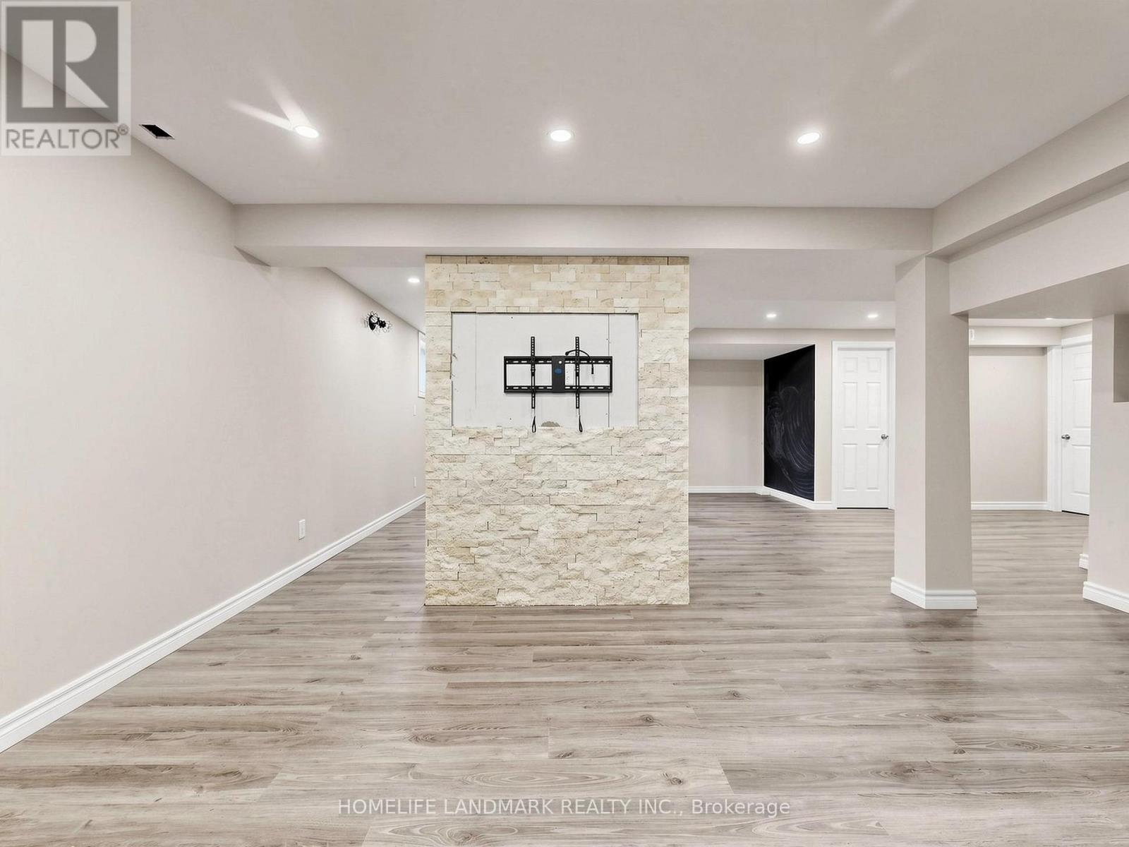 84 Lewis Honey Drive, Aurora, Ontario  L4G 0J3 - Photo 28 - N13108274