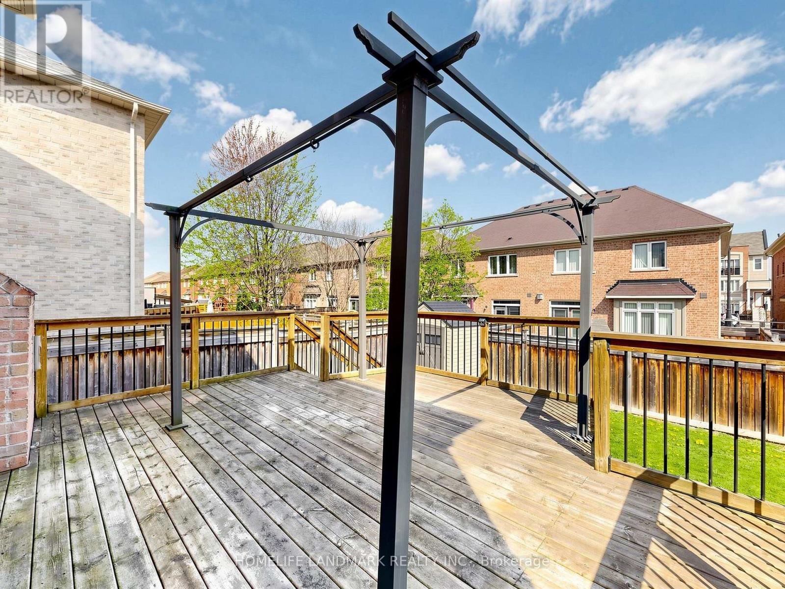 84 Lewis Honey Drive, Aurora, Ontario  L4G 0J3 - Photo 32 - N13108274