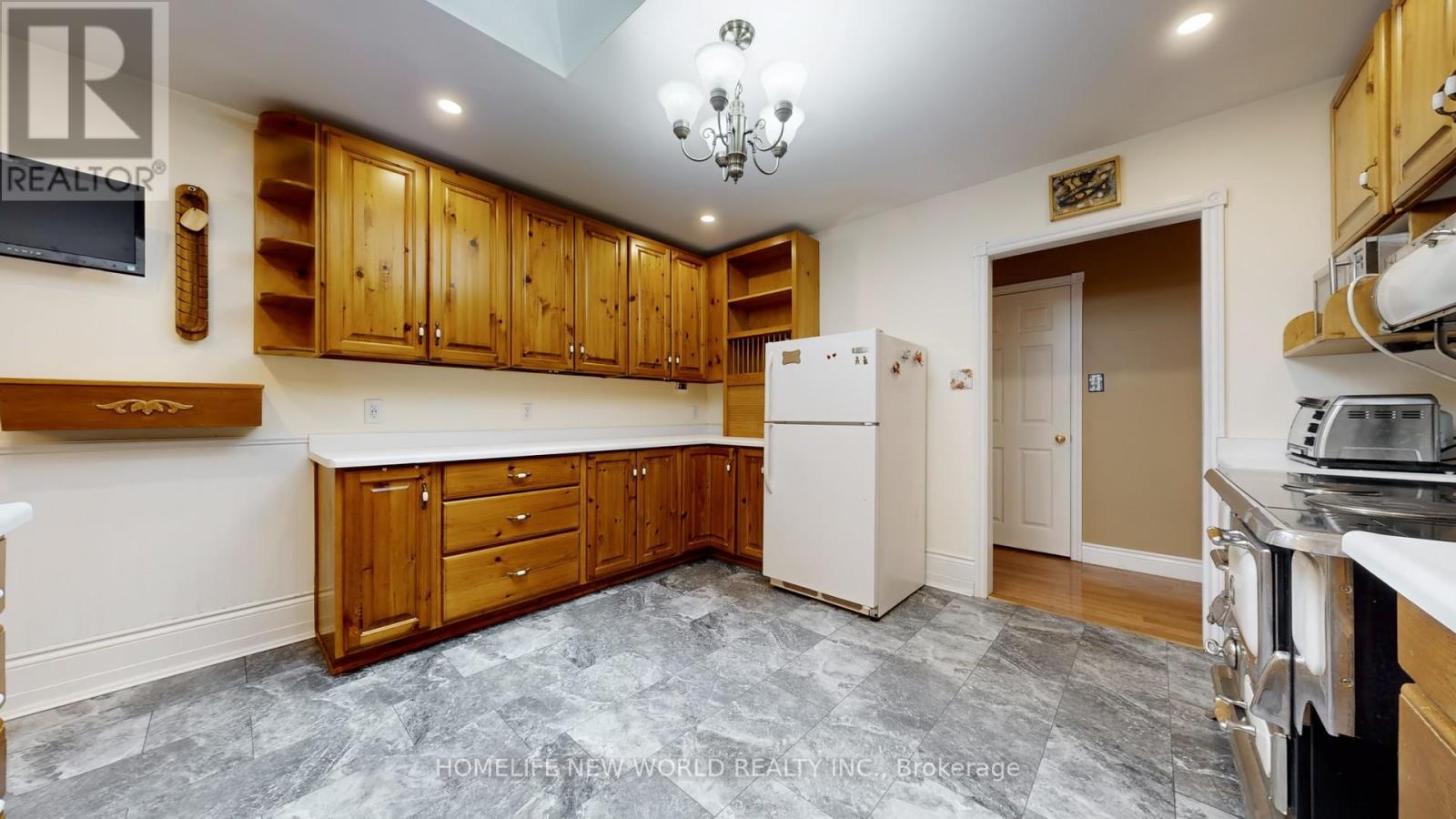 18770 Leslie Street, East Gwillimbury, Ontario  L0G 1V0 - Photo 13 - N13108276