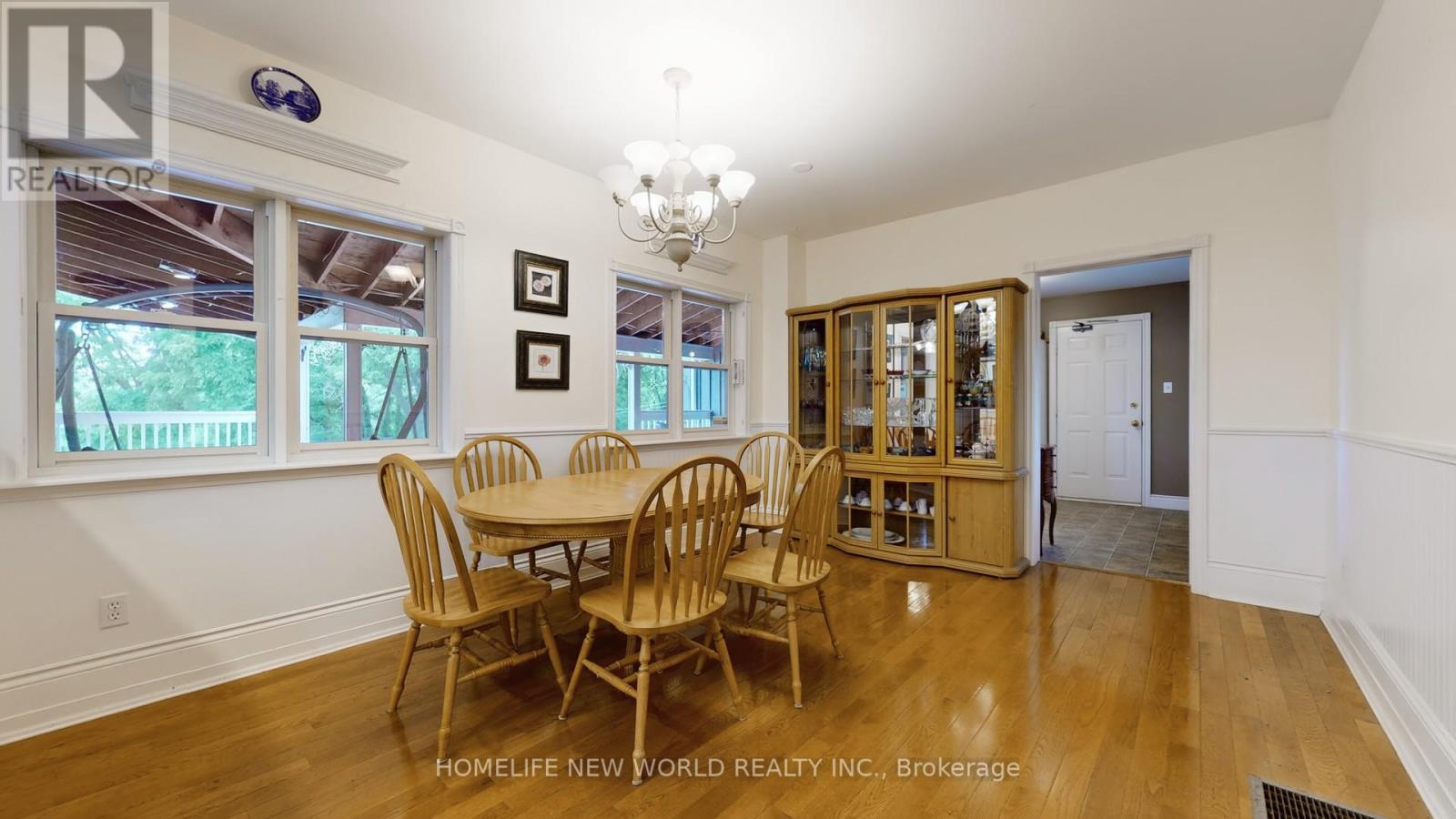 18770 Leslie Street, East Gwillimbury, Ontario  L0G 1V0 - Photo 7 - N13108276