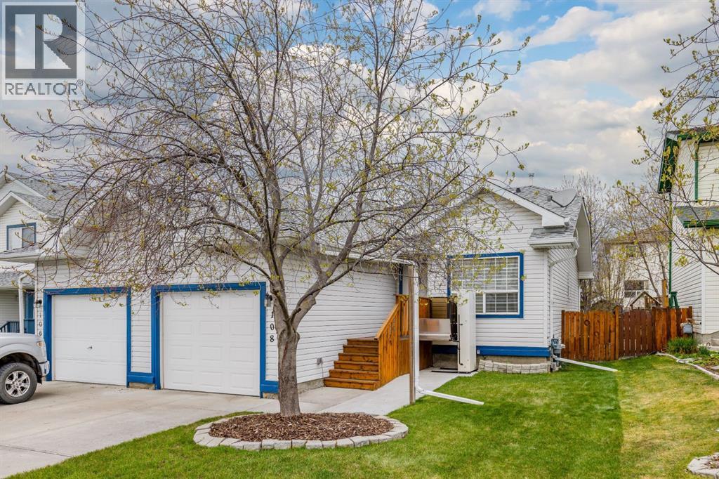 108 Quigley Close, cochrane, Alberta