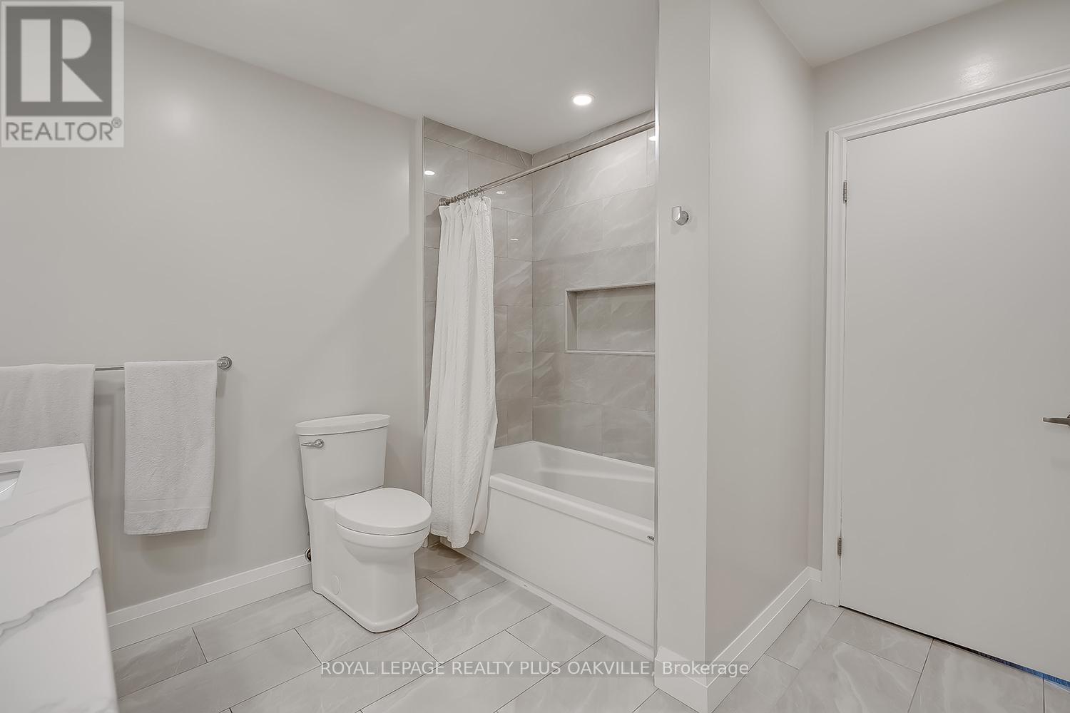 205 - 1220 Thorpe Road, Burlington, Ontario  L7S 2H4 - Photo 19 - W13108280