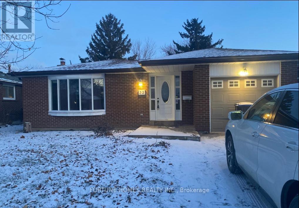 32 GABLE PLACE, Brampton, Ontario