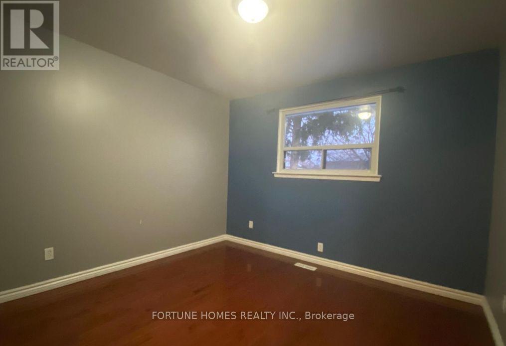 32 Gable Place, Brampton, Ontario  L6S 1C1 - Photo 11 - W13108284