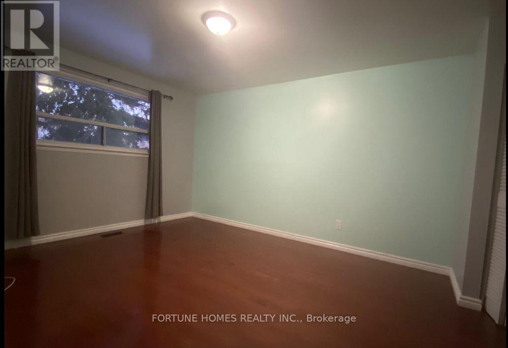 32 Gable Place, Brampton, Ontario  L6S 1C1 - Photo 9 - W13108284