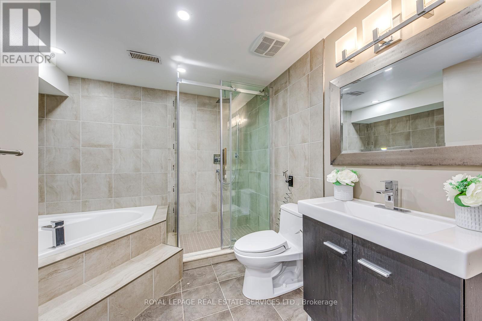 3125 Centennial Drive, Burlington, Ontario  L7M 1B8 - Photo 38 - W13108292
