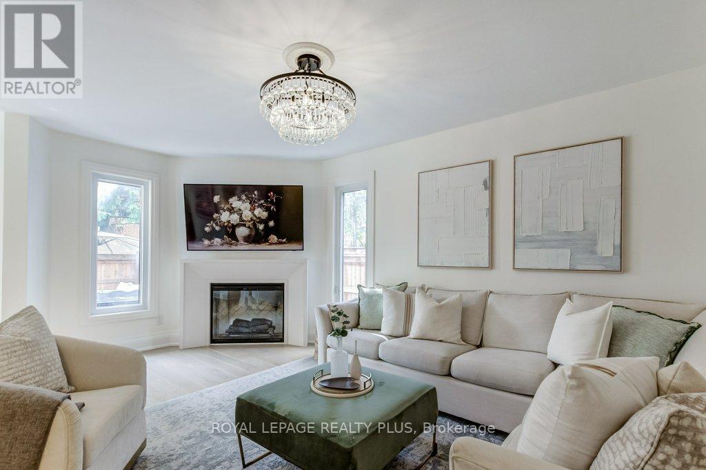 92 Morrison Creek Crescent, Oakville, Ontario  L6H 4C4 - Photo 19 - W13108294