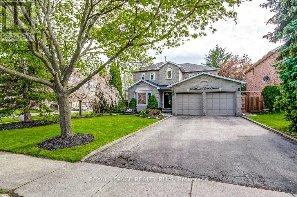 92 Morrison Creek Crescent, Oakville, Ontario  L6H 4C4 - Photo 2 - W13108294