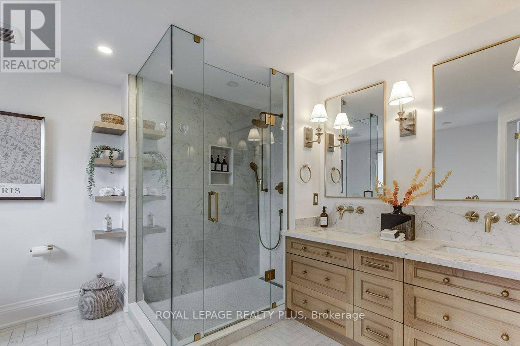 92 Morrison Creek Crescent, Oakville, Ontario  L6H 4C4 - Photo 26 - W13108294