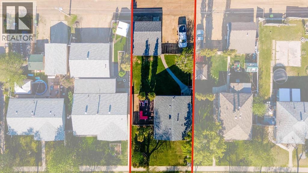 5226 50 Street, Camrose, Alberta  T4V 1R5 - Photo 2 - A2308532