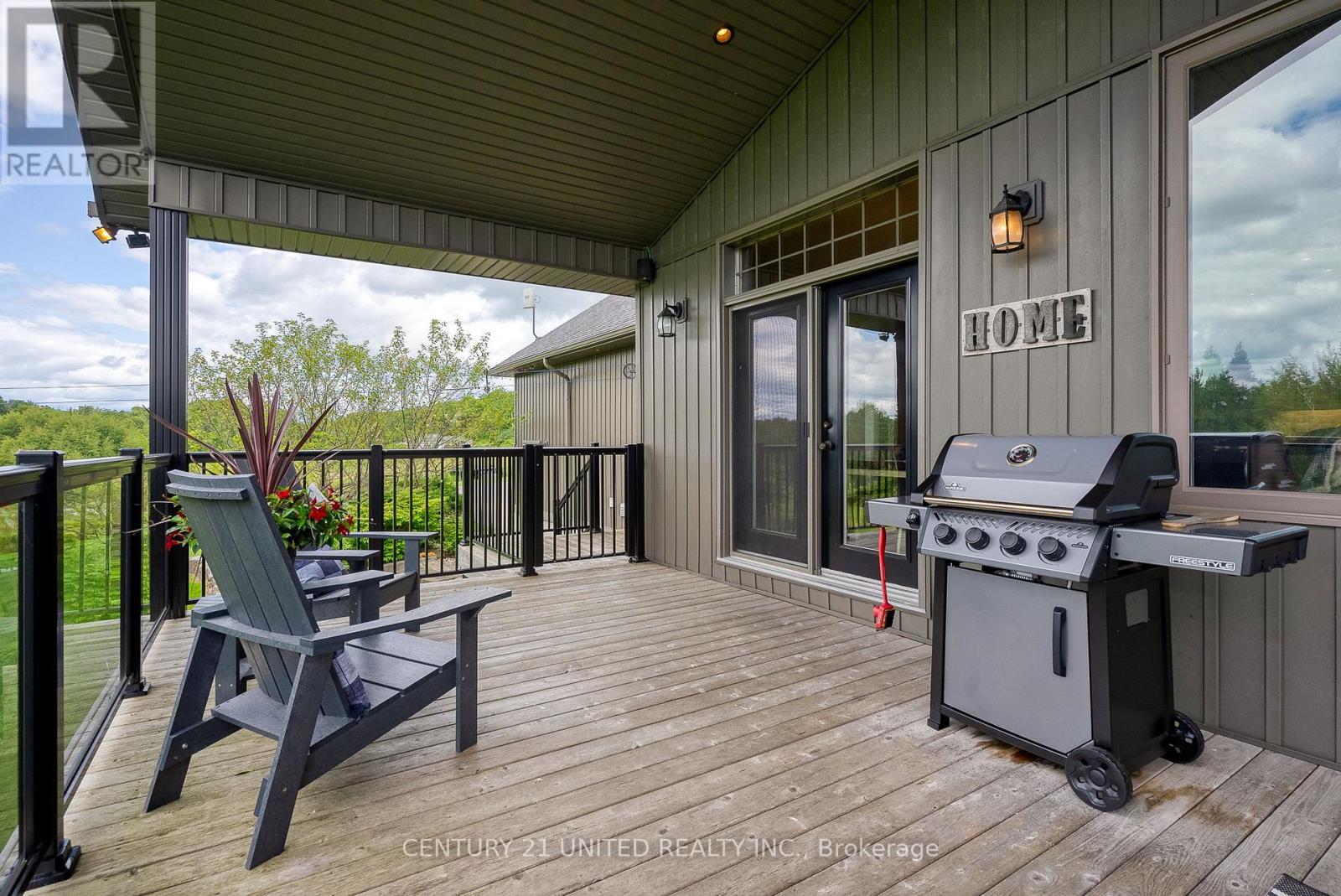 2300 Victoria Road, Prince Edward County, Ontario  K0K 1L0 - Photo 33 - X12945534