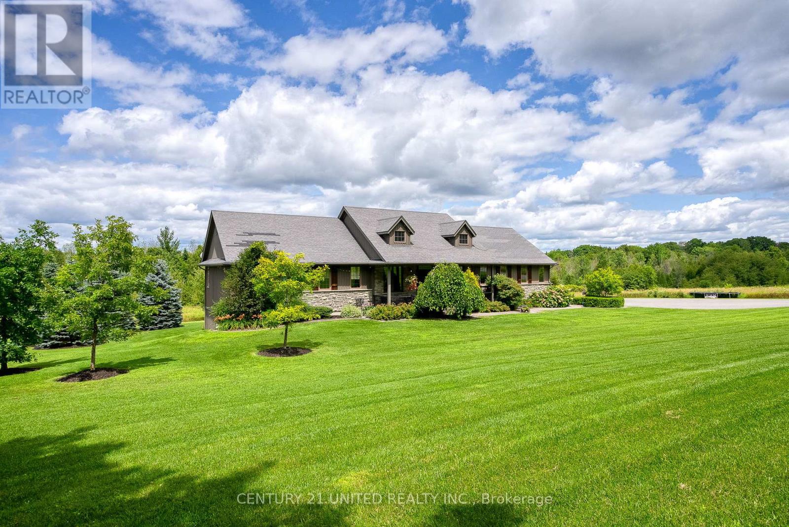 2300 Victoria Road, Prince Edward County, Ontario  K0K 1L0 - Photo 7 - X12945534