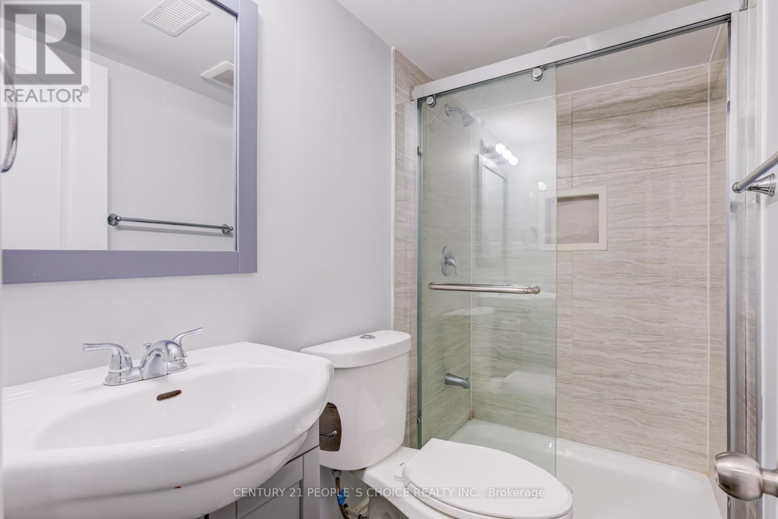 32 Yellow Sorrel Road, Brampton, Ontario  L6R 0B6 - Photo 41 - W13100026