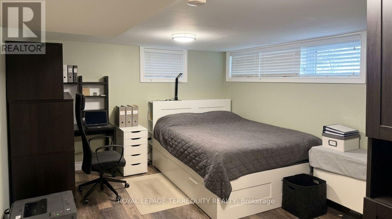 582 Hyacinthe Boulevard, Mississauga, Ontario  L5A 2C3 - Photo 43 - W13046834