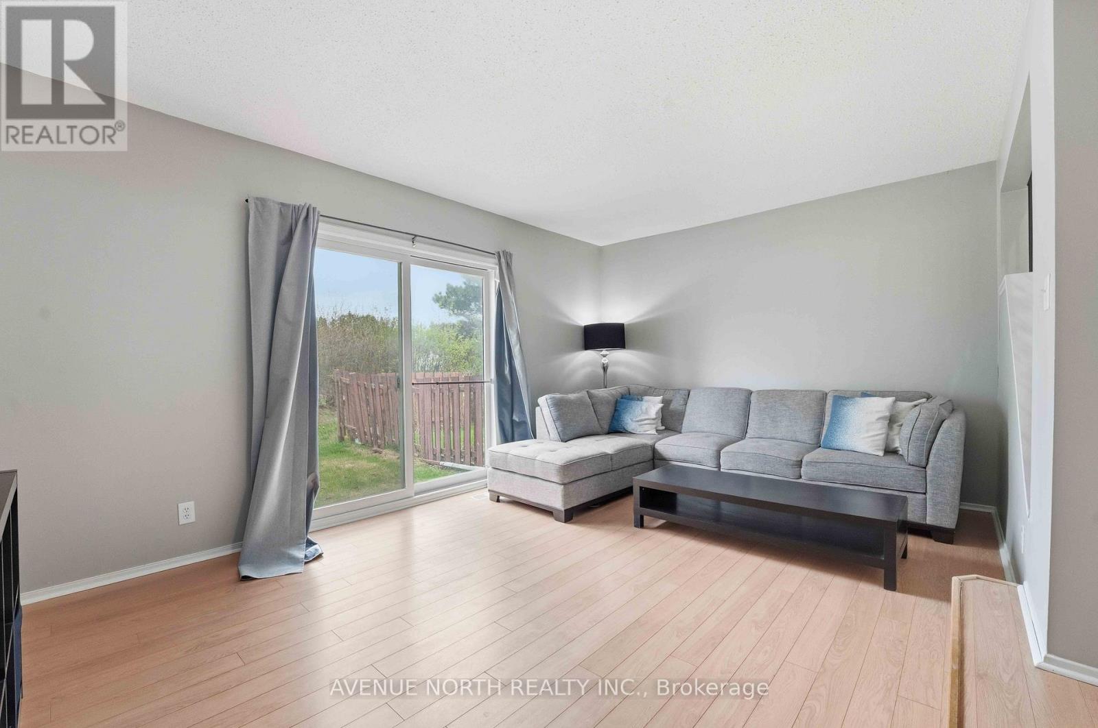 6467 Natalie Way, Ottawa, Ontario  K1C 4Y3 - Photo 14 - X13108318