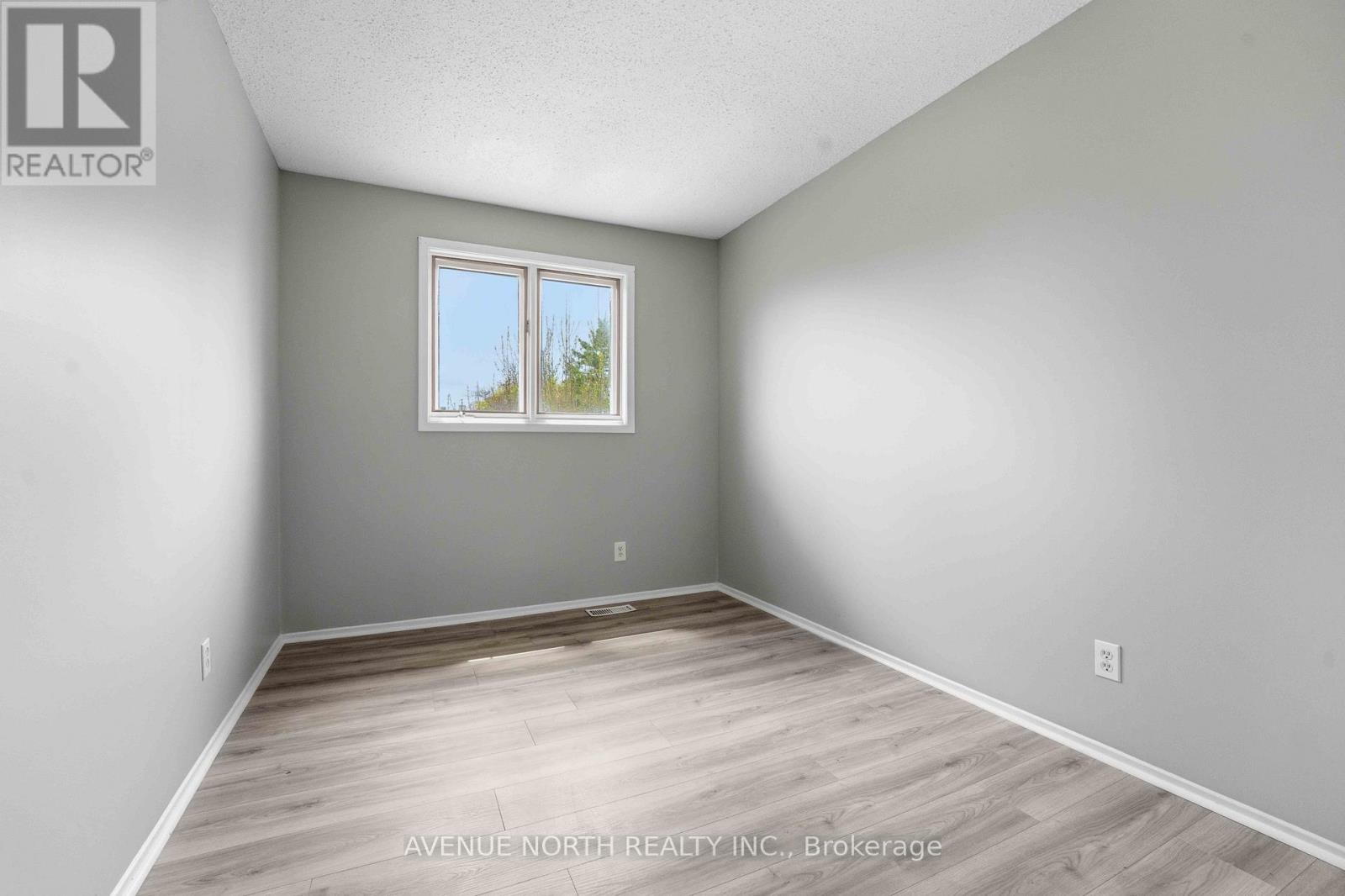 6467 Natalie Way, Ottawa, Ontario  K1C 4Y3 - Photo 28 - X13108318