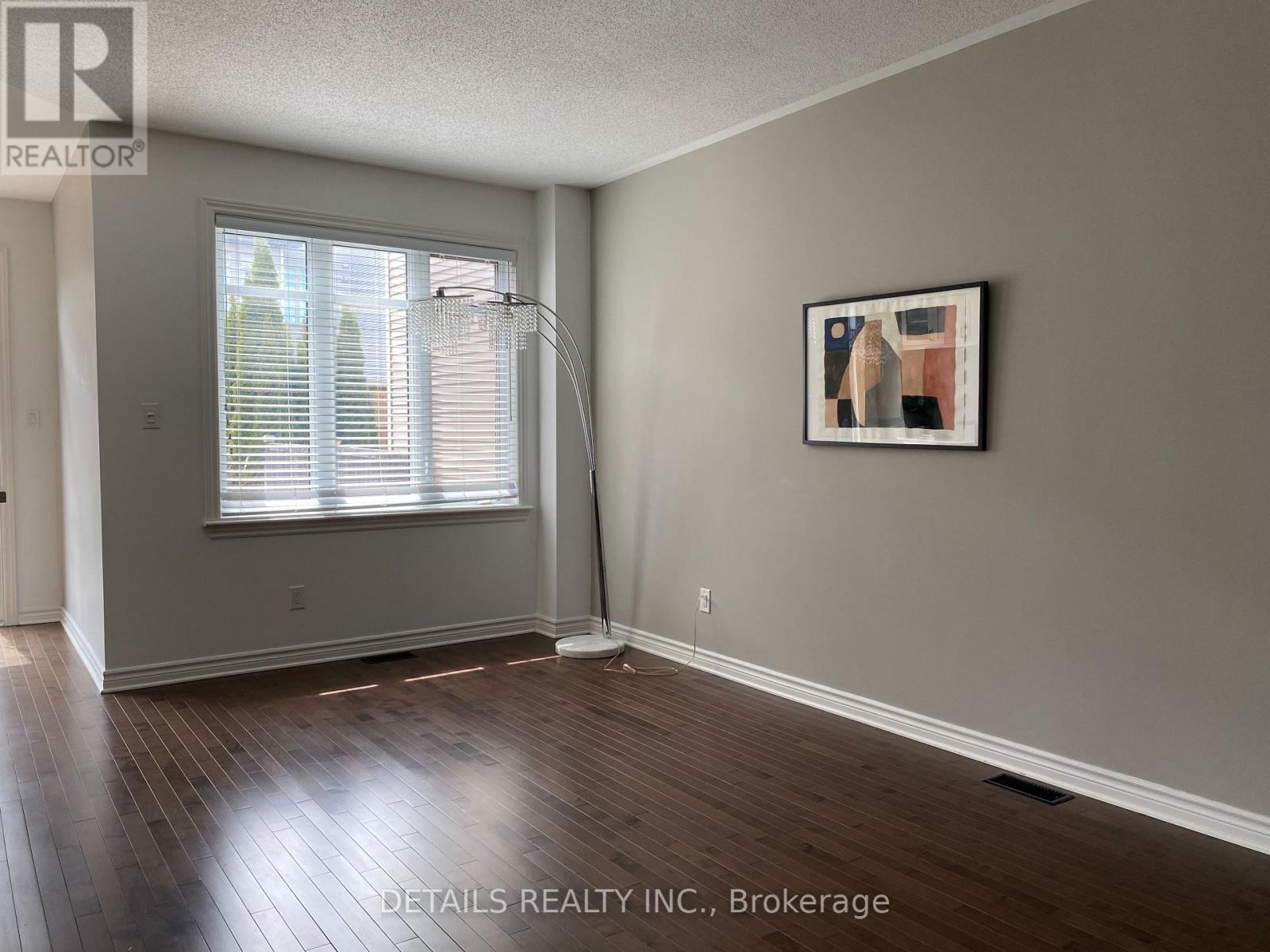29 Torbec Avenue, Ottawa, Ontario  K2T 0B6 - Photo 10 - X13108340