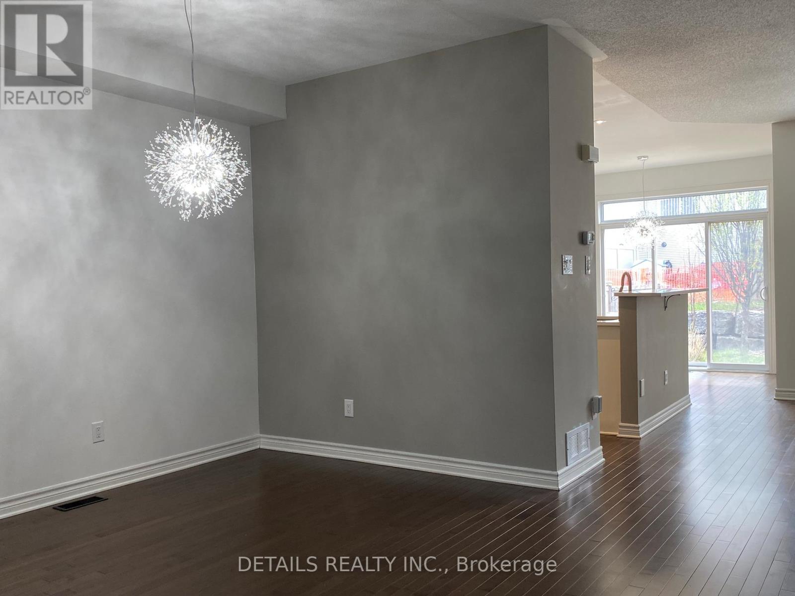 29 Torbec Avenue, Ottawa, Ontario  K2T 0B6 - Photo 11 - X13108340