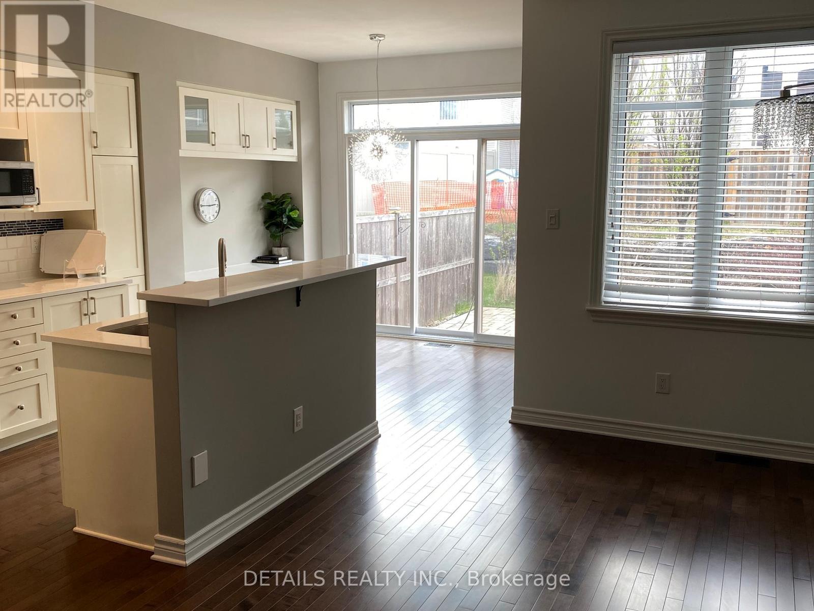 29 Torbec Avenue, Ottawa, Ontario  K2T 0B6 - Photo 7 - X13108340
