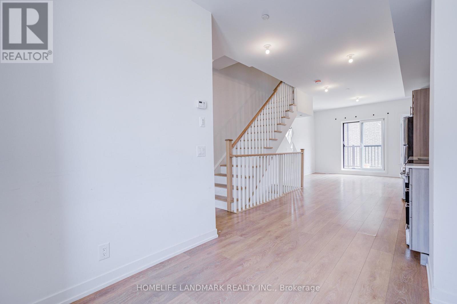 33 Case Ootes Drive, Toronto, Ontario  M4A 0C1 - Photo 12 - C13074428