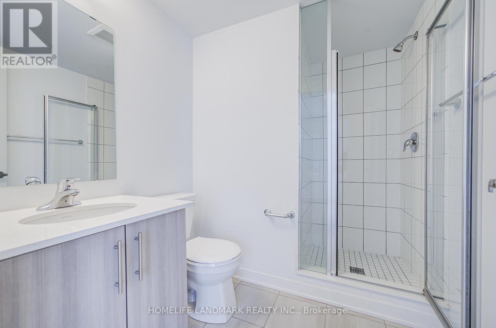 33 Case Ootes Drive, Toronto, Ontario  M4A 0C1 - Photo 18 - C13074428