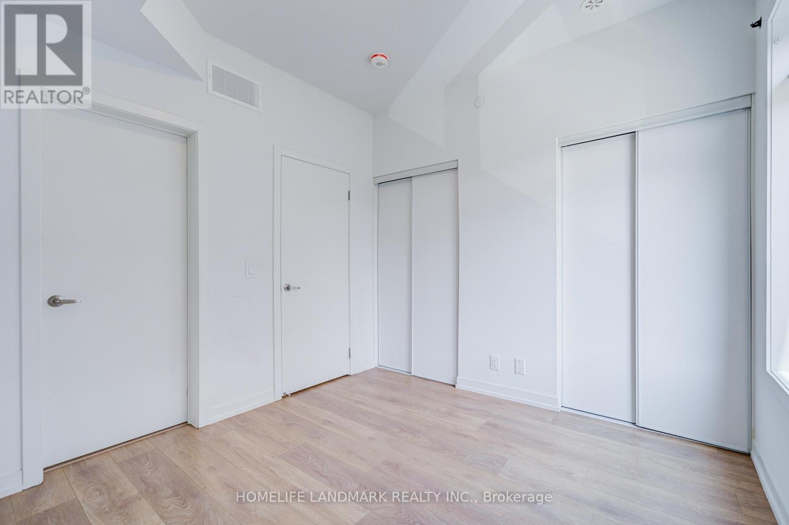33 Case Ootes Drive, Toronto, Ontario  M4A 0C1 - Photo 17 - C13074428