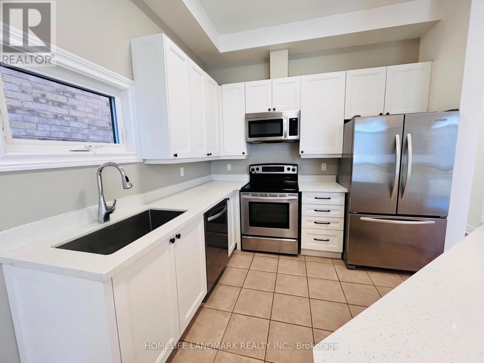 26 Pingel Road, Markham, Ontario  L6B 1B7 - Photo 5 - N13108320
