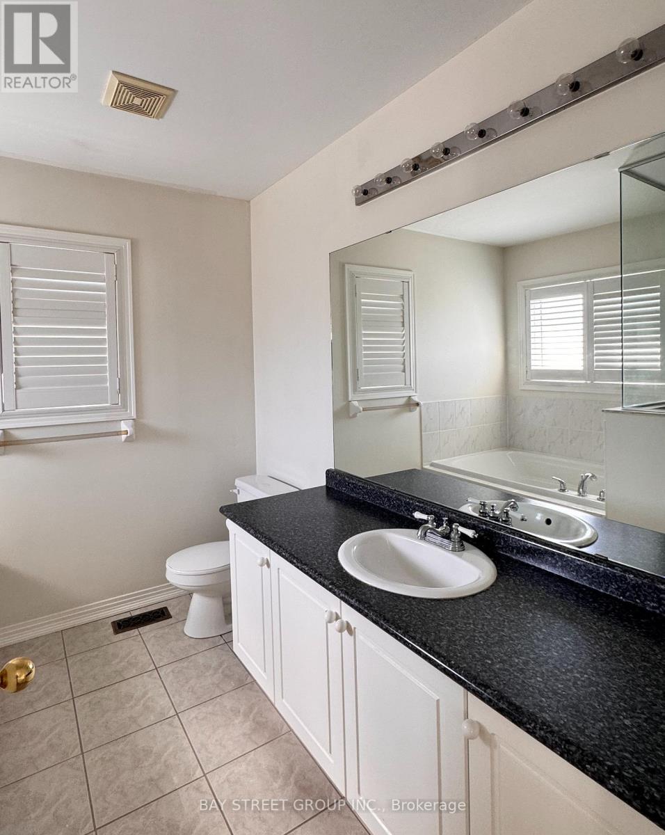 110 William Booth Avenue, Newmarket, Ontario  L3X 3B2 - Photo 15 - N13108326