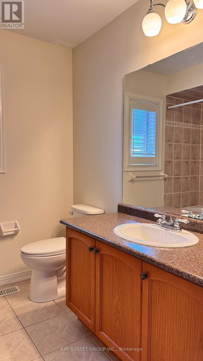 110 William Booth Avenue, Newmarket, Ontario  L3X 3B2 - Photo 18 - N13108326
