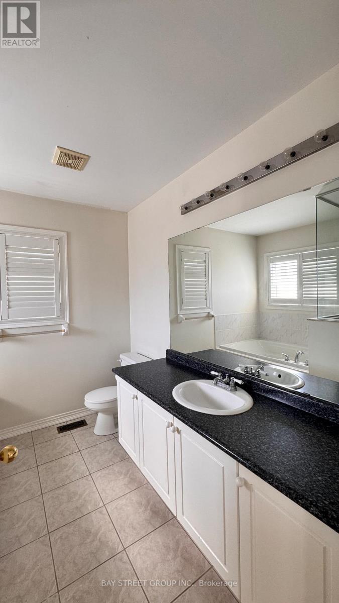 110 William Booth Avenue, Newmarket, Ontario  L3X 3B2 - Photo 19 - N13108326