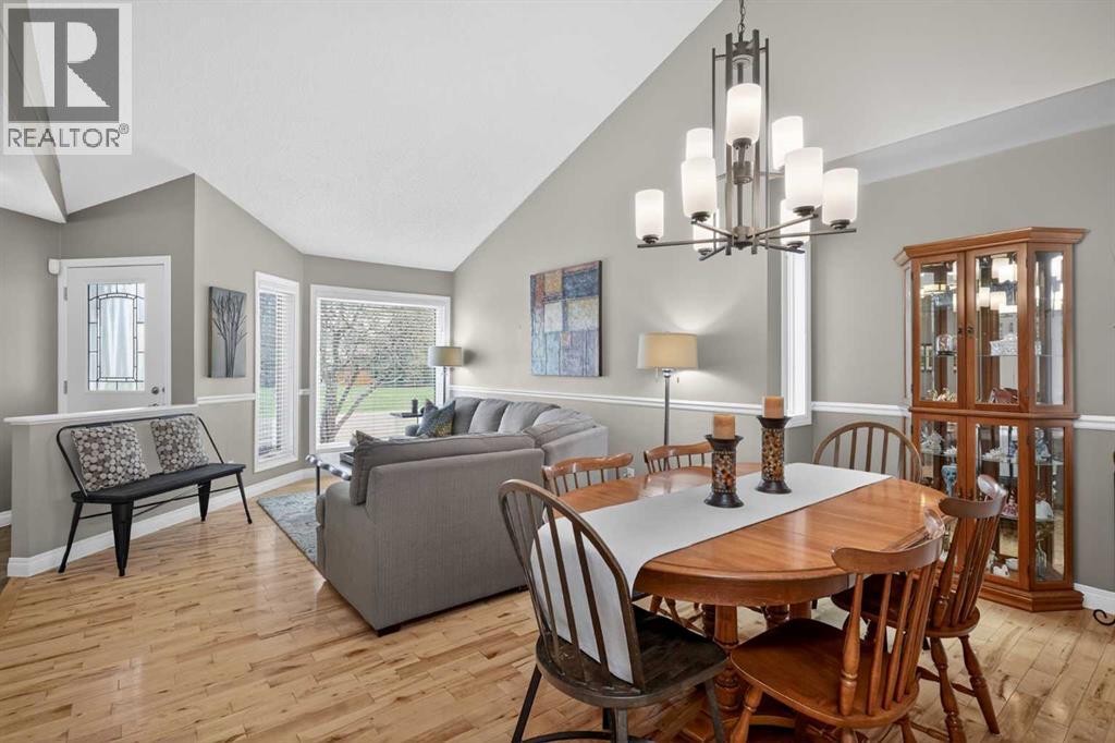 3513 Douglas Woods Heights Se, Calgary, Alberta  T2Z 2E9 - Photo 7 - A2306949