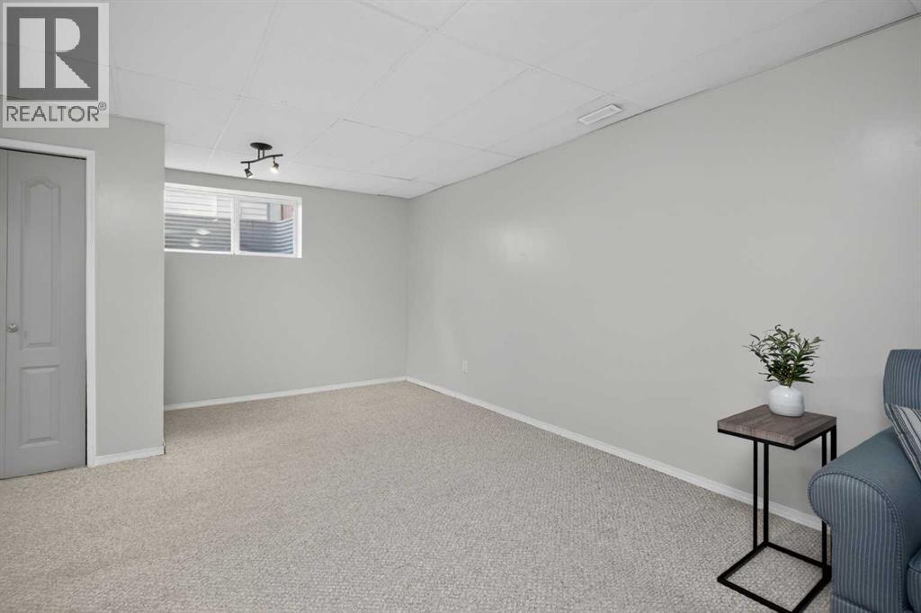 3513 Douglas Woods Heights Se, Calgary, Alberta  T2Z 2E9 - Photo 47 - A2306949