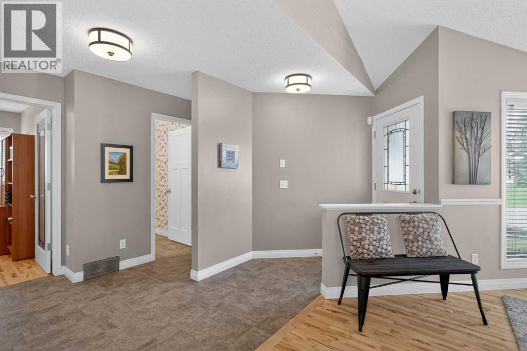 3513 Douglas Woods Heights Se, Calgary, Alberta  T2Z 2E9 - Photo 9 - A2306949