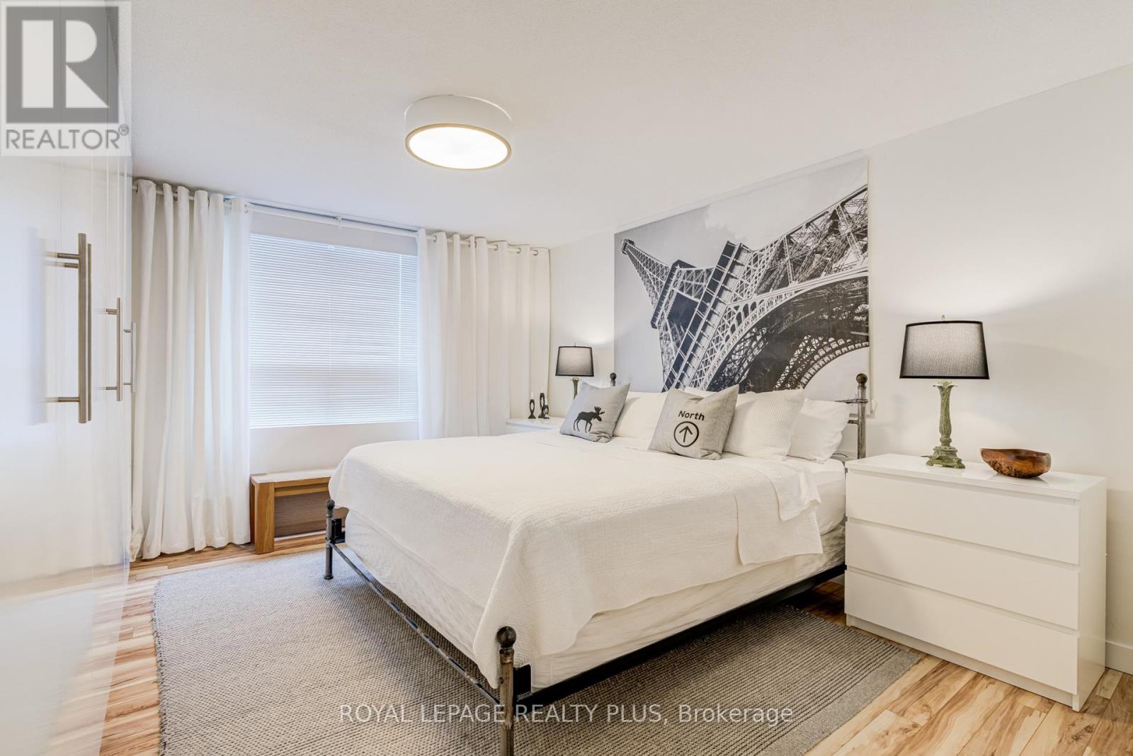 1204 - 39 Stavebank Road, Mississauga, Ontario  L5G 4N7 - Photo 15 - W13108338