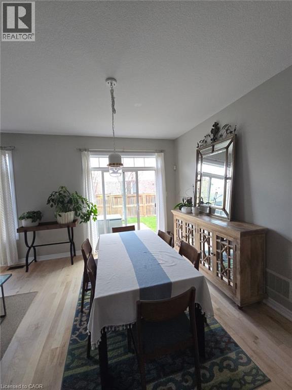 219 Falconridge Drive, Kitchener, Ontario  N2K 0B6 - Photo 10 - 40828786