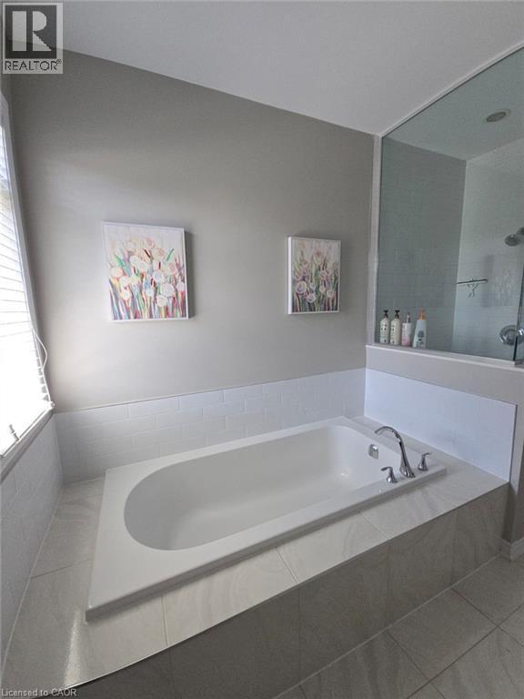 219 Falconridge Drive, Kitchener, Ontario  N2K 0B6 - Photo 13 - 40828786