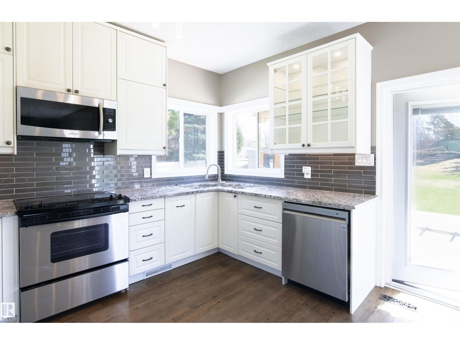 1079 Potter Greens Dr Nw, Edmonton, Alberta  T5T 6A5 - Photo 6 - E4486904